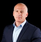 Portrait of Dr Steve Agius